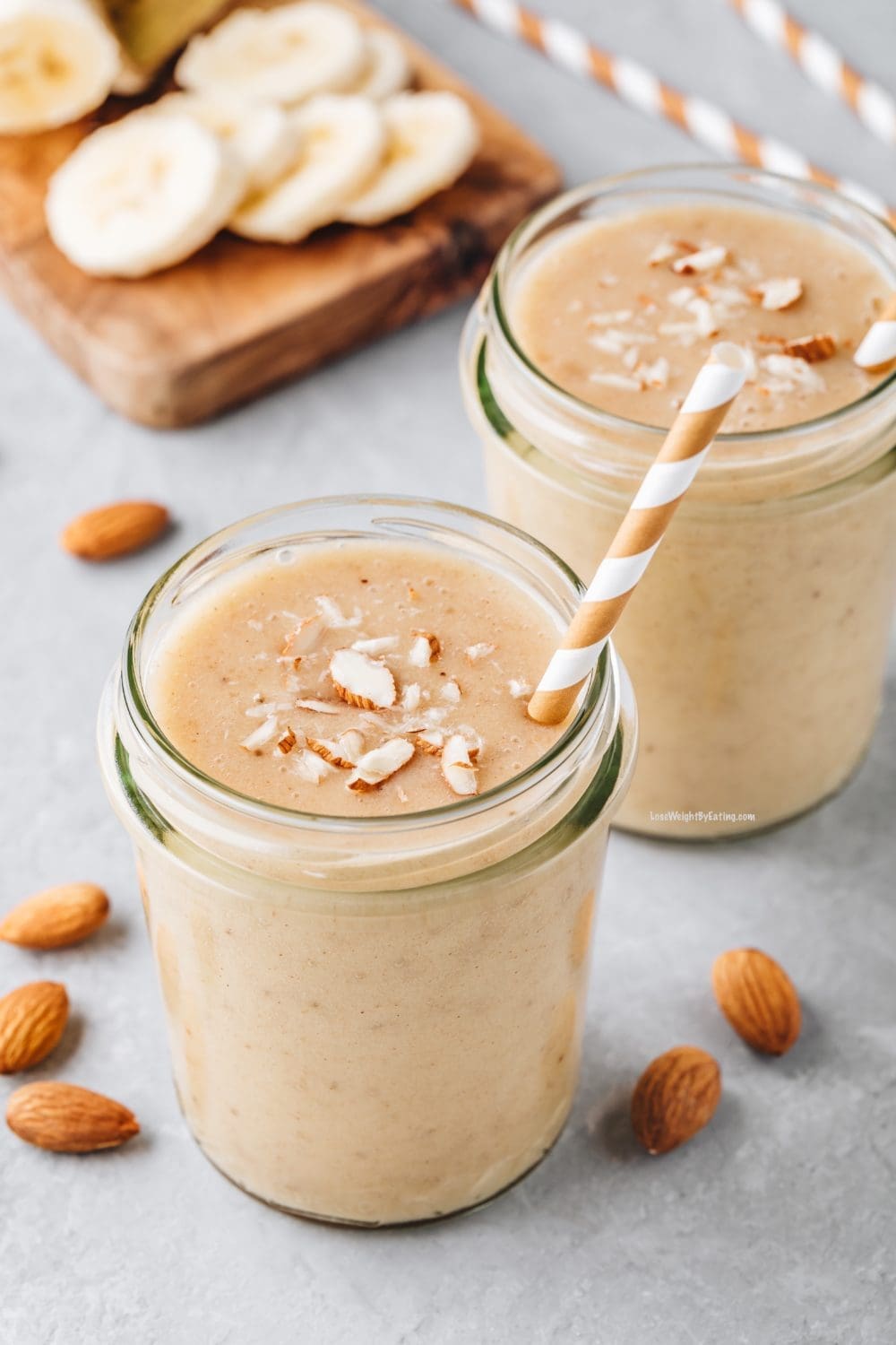 Low Calorie Almond Butter Protein Smoothie for Weight Loss Lose