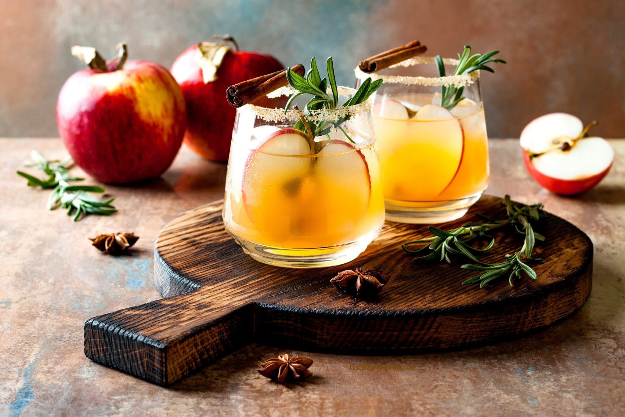 Apple Cinnamon Mocktail Recipe {LOW CALORIE}
