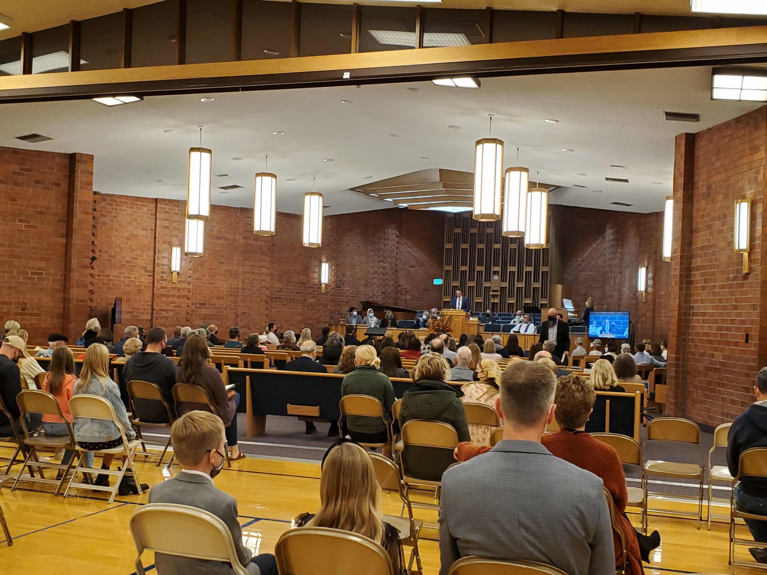 Interfaith event demonstrates unity for Thanksgiving Los Gatan Los