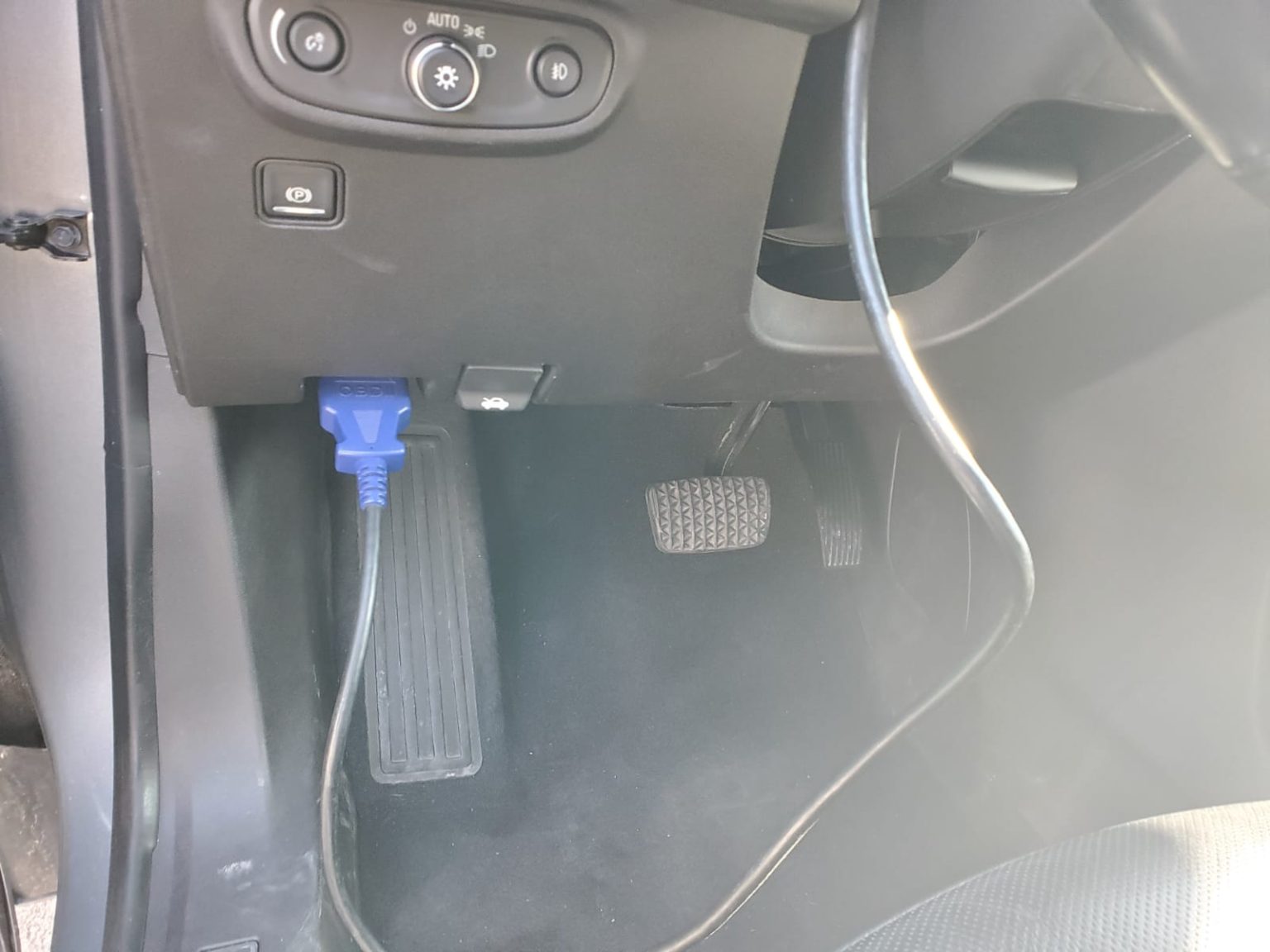 Land Rover LR3 Key Replacement What To Do, Options, Costs & More