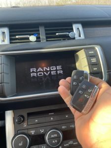 Land Rover Discovery Key Replacement - What To Do, Costs & More