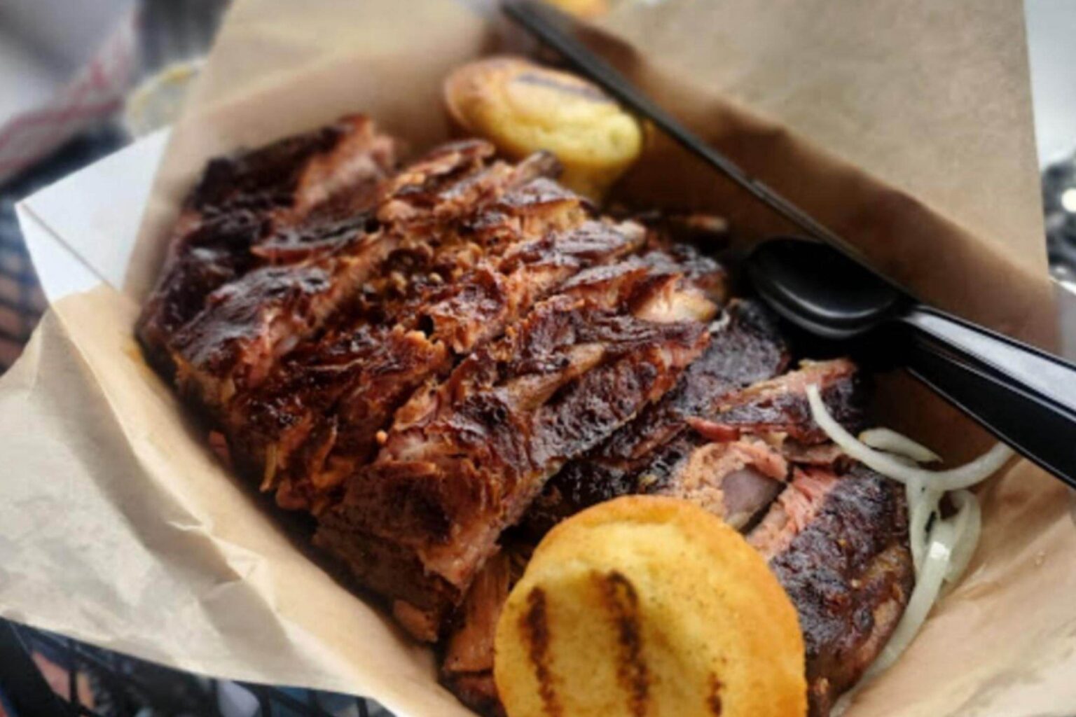 25 BEST Restaurants in Chattanooga, TN to Try!