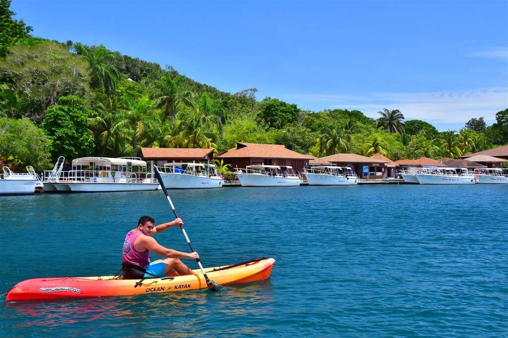 Roatan Honduras Travel Itineraries and Places to Stay