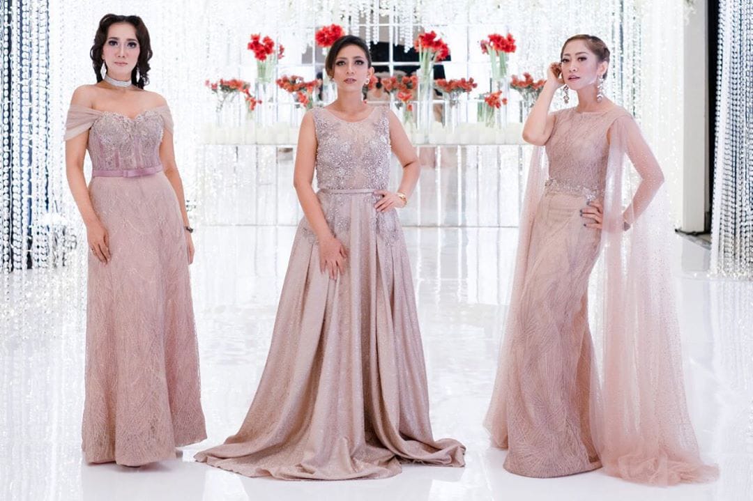 Dusty Pink Rose Gold Philadelphia LOTA