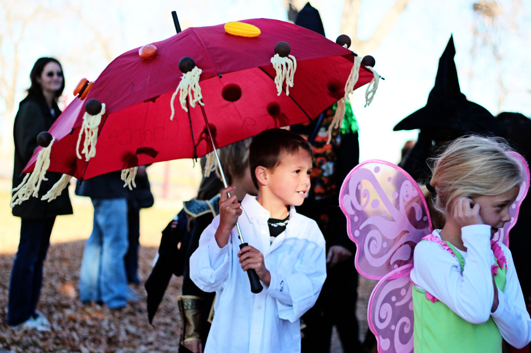 Cloudy with a Chance of Meatballs costume Book characters dress up