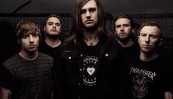 While She Sleeps brengt nummer uit