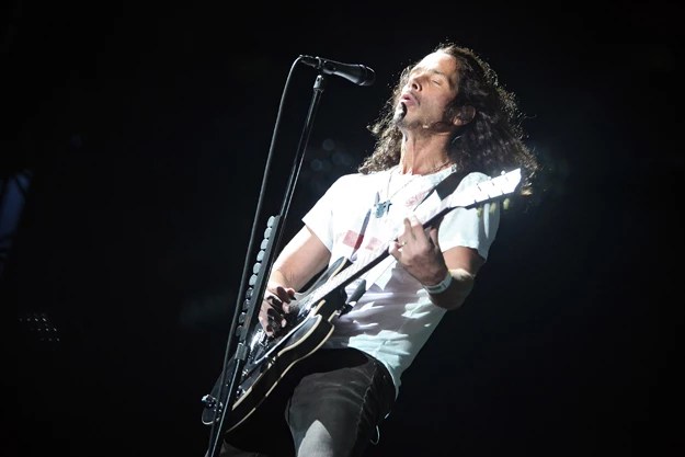 Chris Cornell Soundgarden Live : Chris Cornell on New Soundgarden Single 'Been Away Too ...