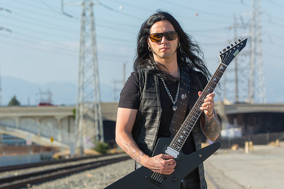 Gus G. to Embark on 2016 North American Tour