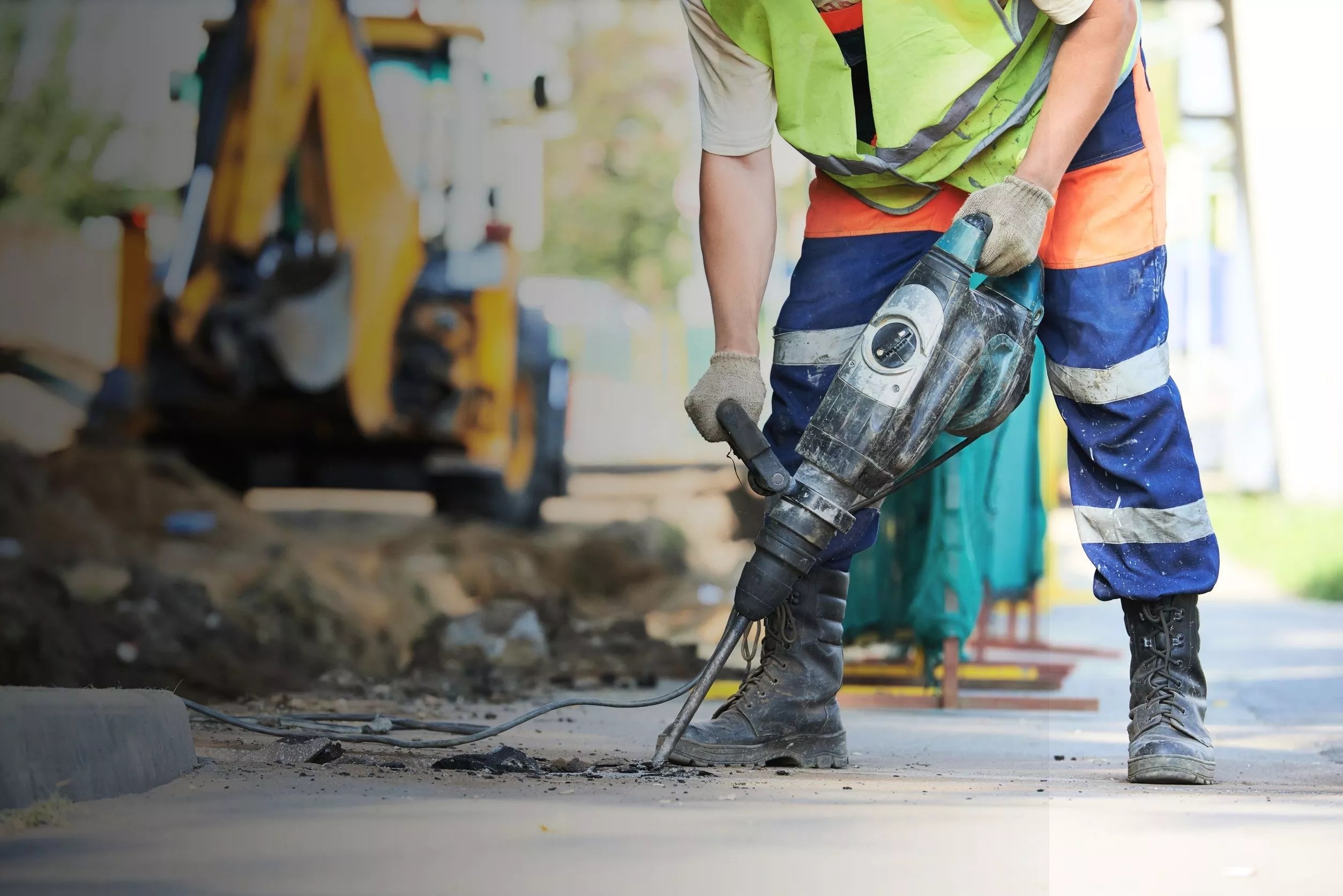 Loumax Notre parc d'outils en location répondra à vos besoins.