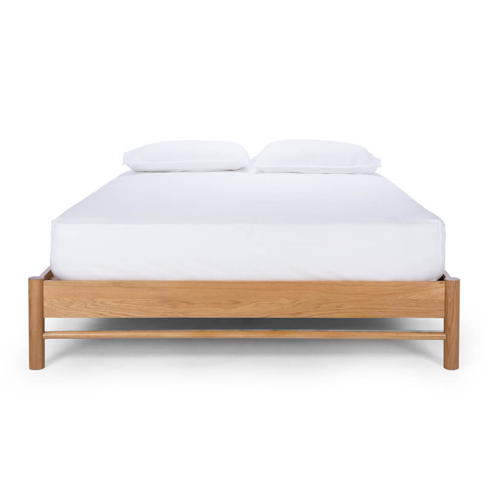 MEIKO SUPER KING BED Lounge & Living