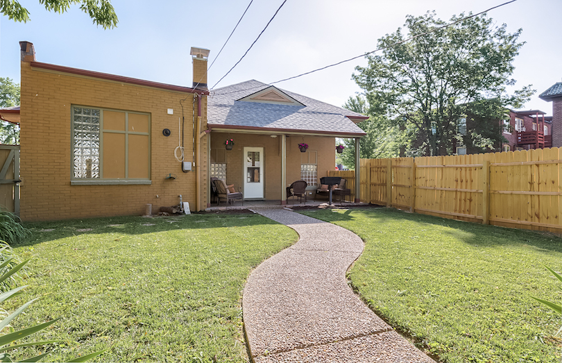 LRG Office Tour Lou Realty Group