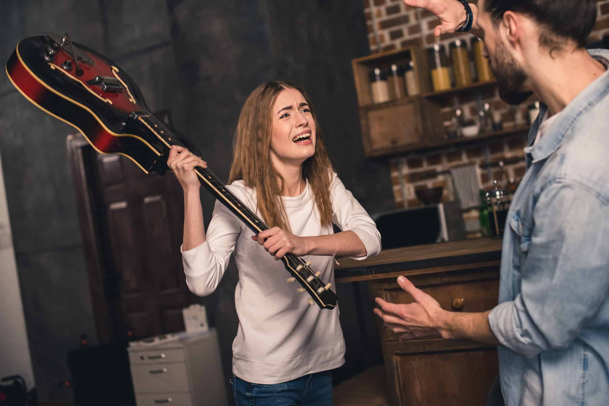 15 Truth Why Should You Never Date A Musician