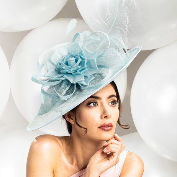 Fascinators for 2020 weddings? Love Fascinators