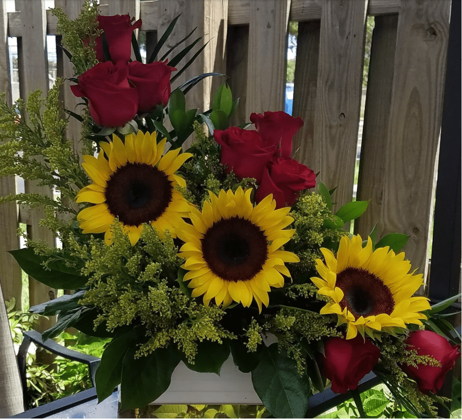 Sun Flower and Roses Love Flowers Miami