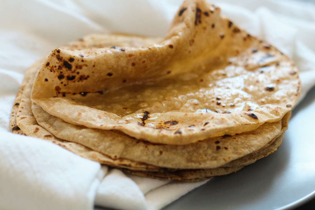 How to make Roti Love Laugh Mirch