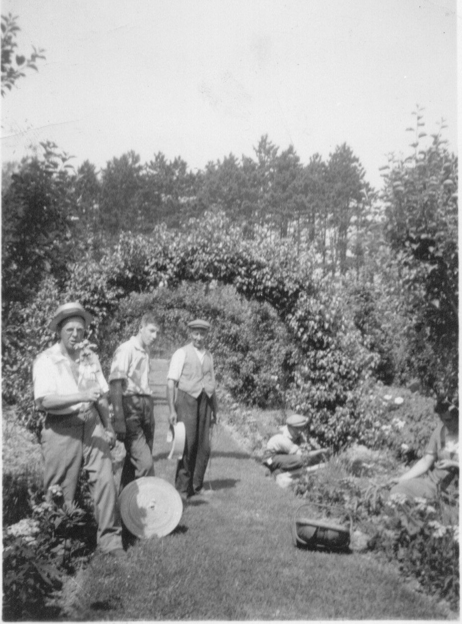 Lovely Lingfield History