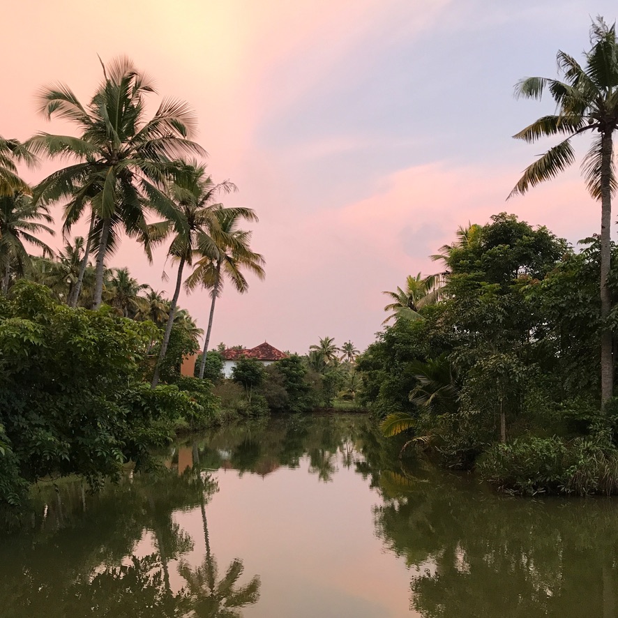 Jose Dominic Love Travel Guides