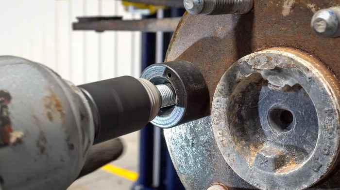 Replacing a Wheel Stud: Step-by-Step DIY Guidance