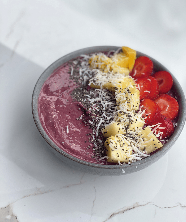 Tropical Acai Bowl Lowan