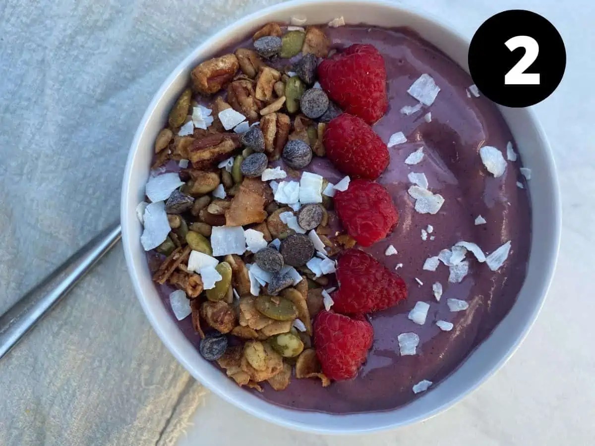 Keto Acai Bowl (High Protein!) Low Carb Simplified