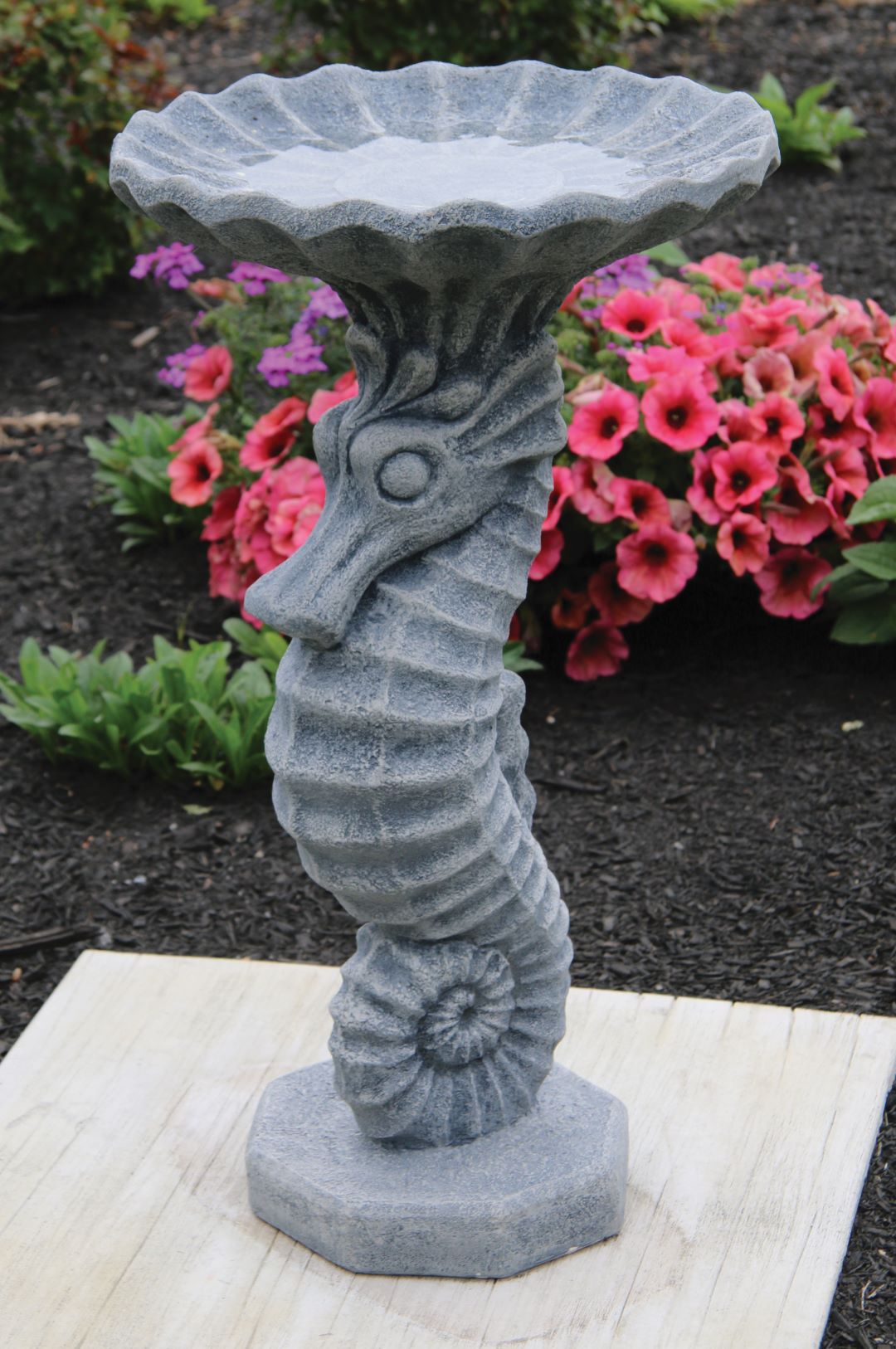 One Piece Seahorse Bird Bath Lowery's Outdoor Furniture