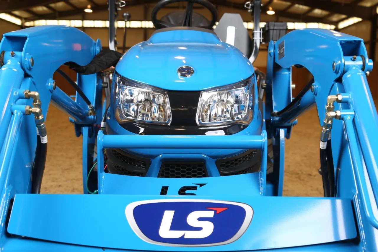 2022 LS Tractor MT122 Tractor