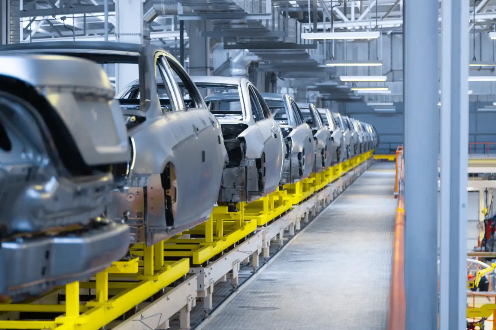 How to Use RFID for the Automotive Industry Lowry Solutions