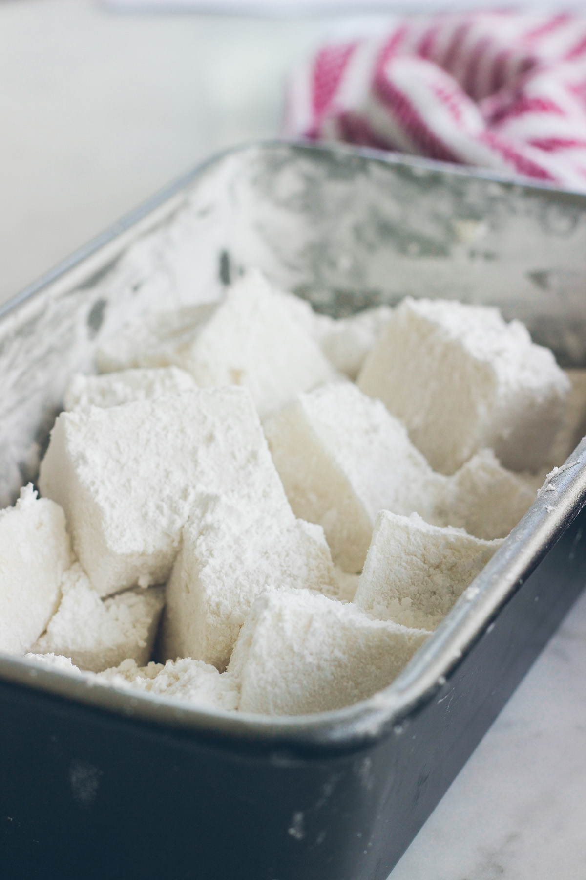 An Easy Homemade Marshmallow Recipe Lows to Luxe