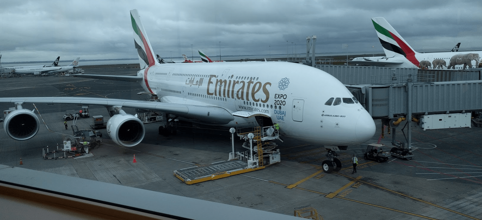 Emirates Luggage Allowance Changes In Economy For Tickets Issued On Or