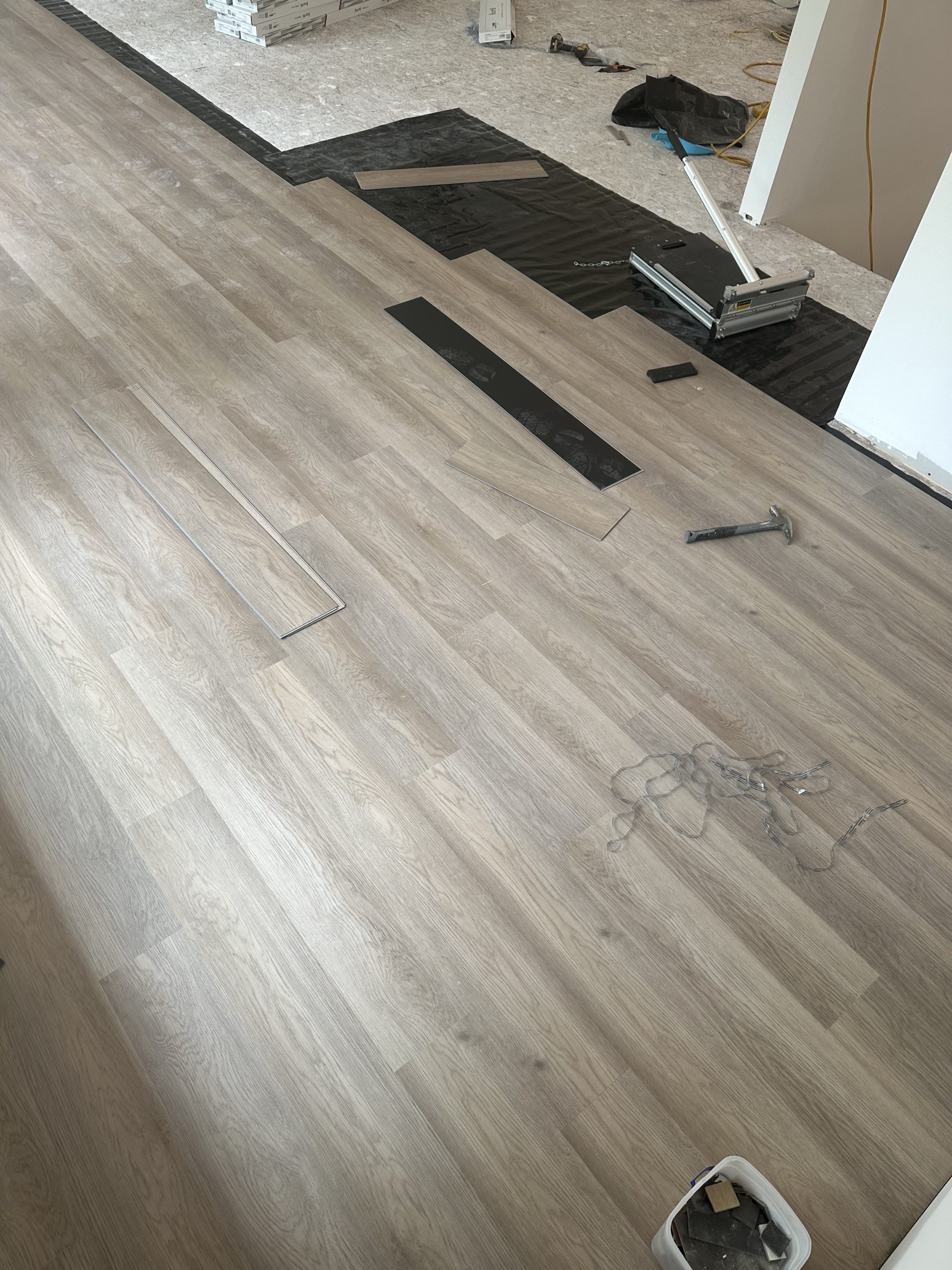 Gallery Lozano Flooring LLC