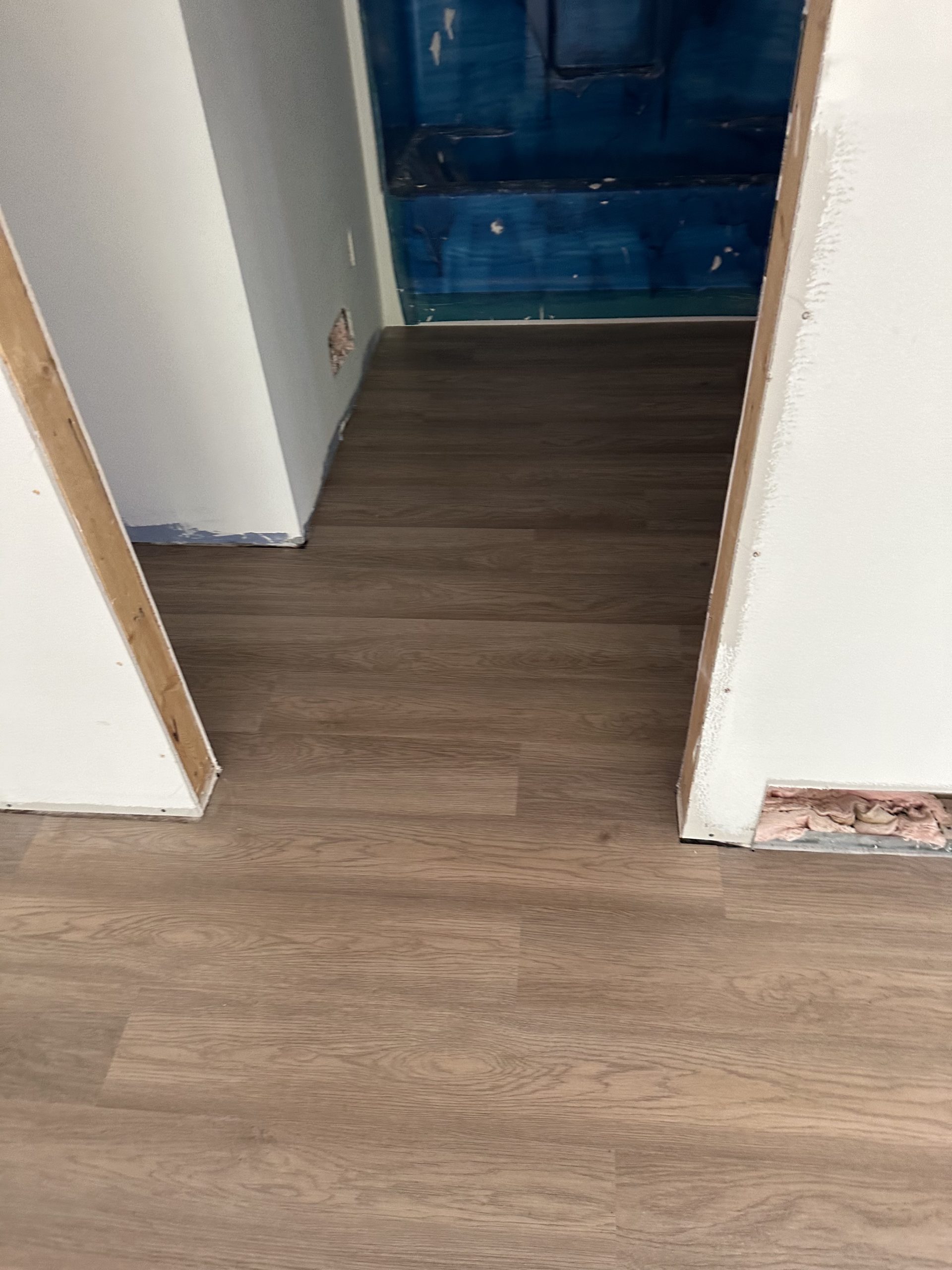 Gallery Lozano Flooring LLC