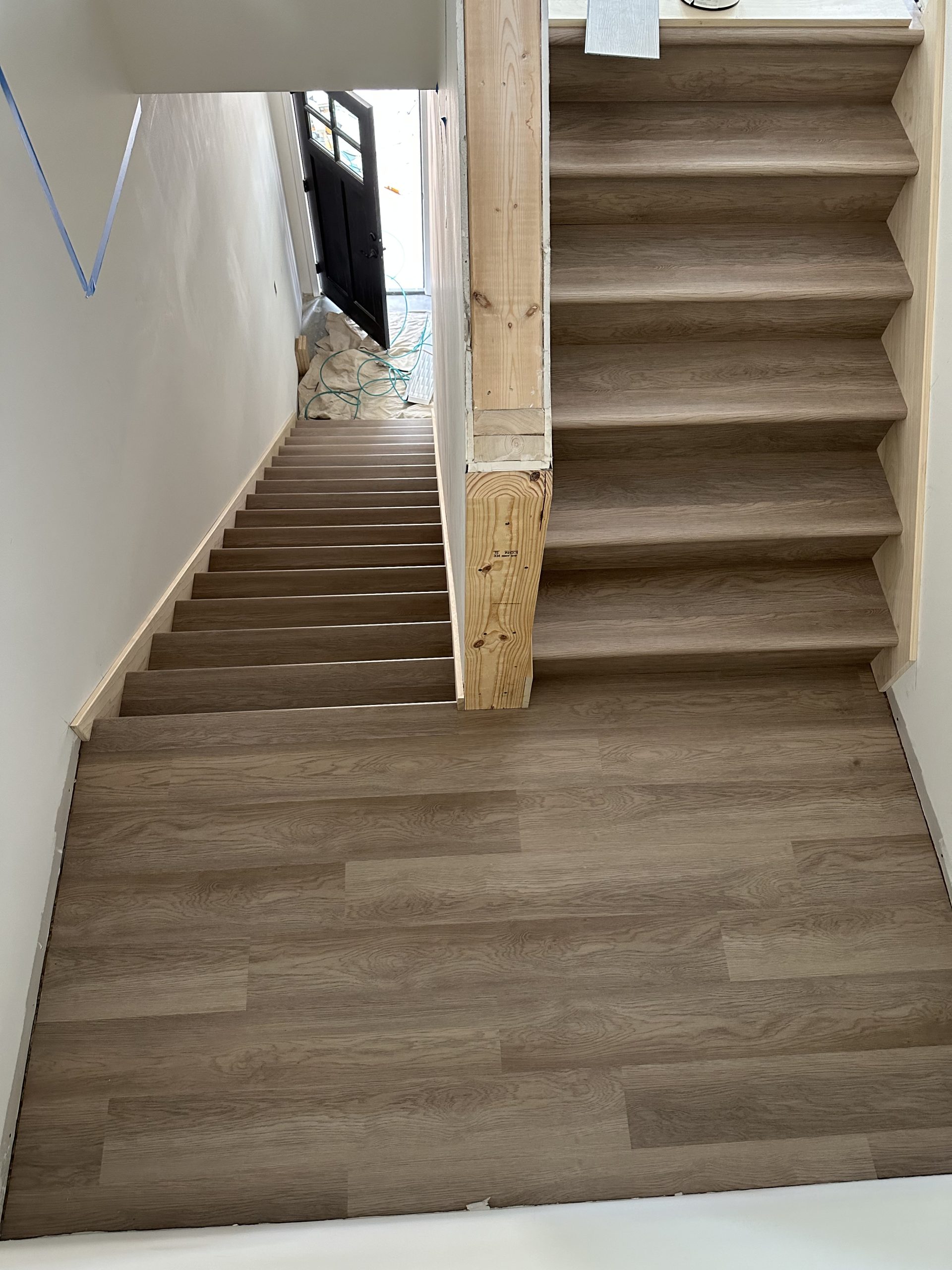 Gallery Lozano Flooring LLC