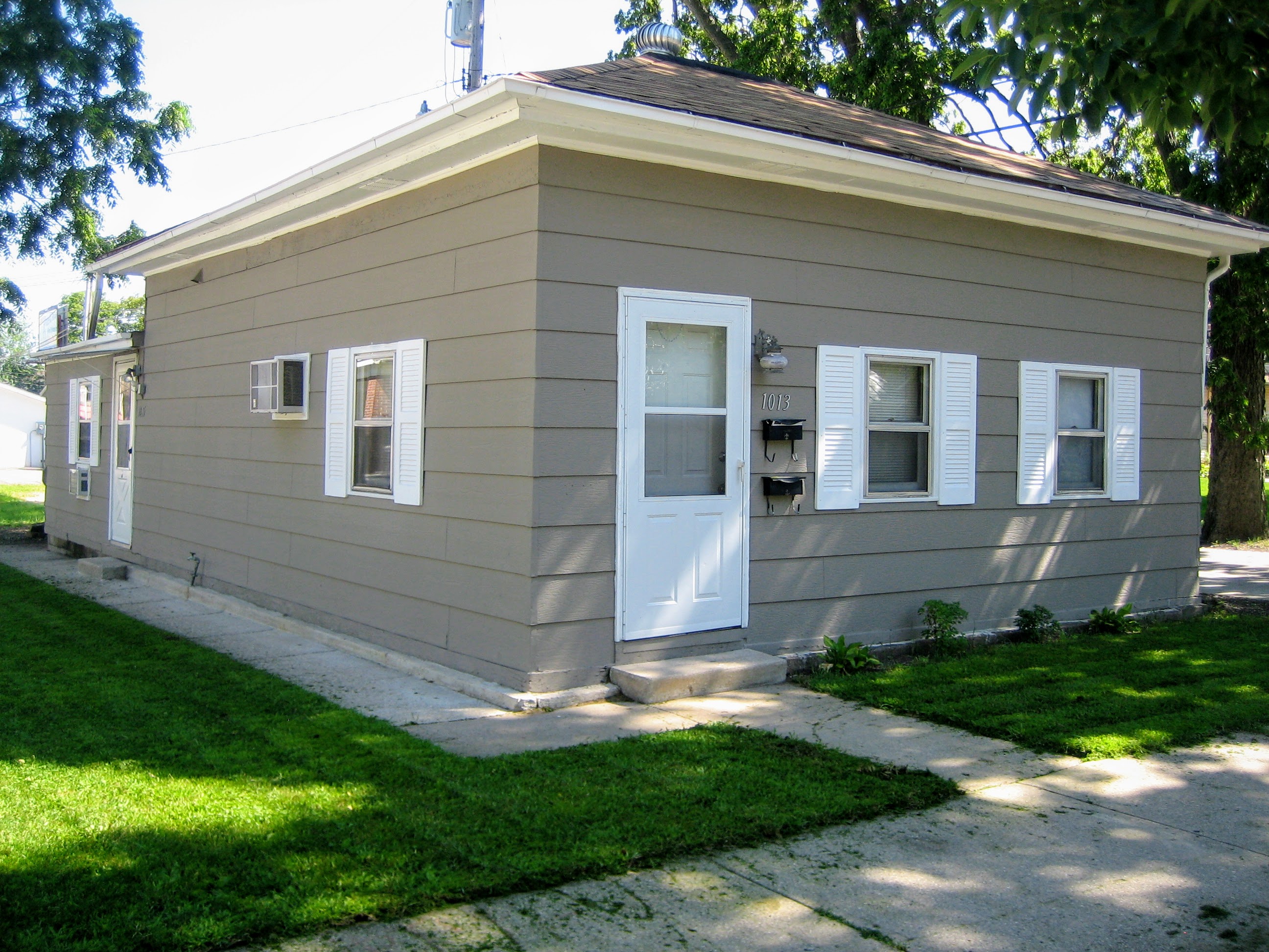 1013 Badger Street LP & Associates