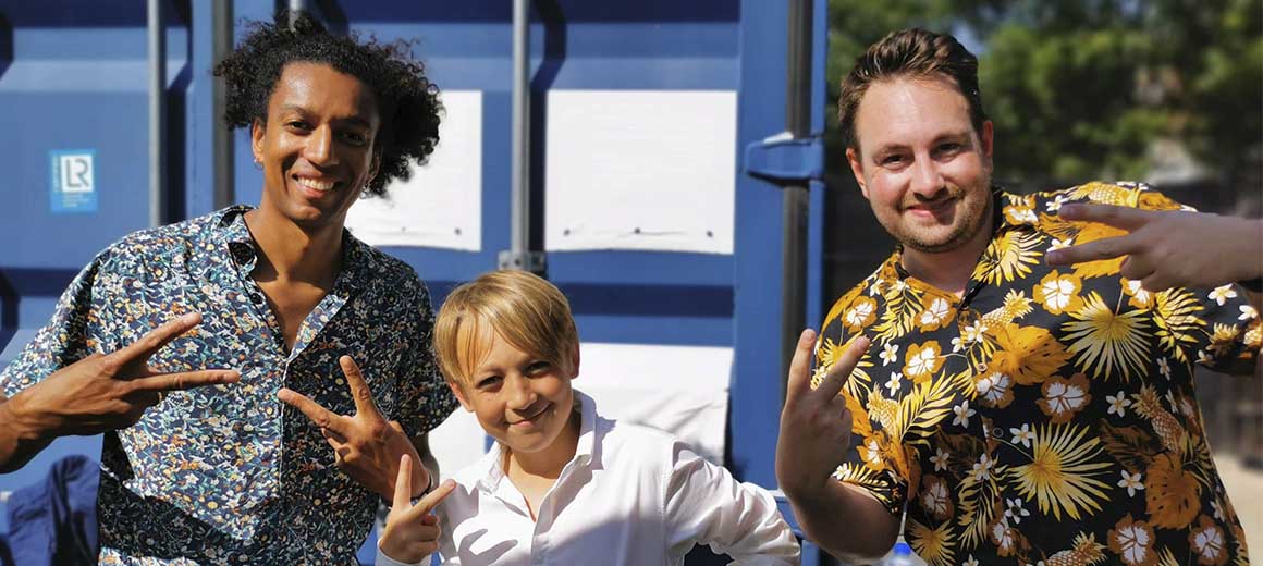 Morsom underholdning til fest med freestyle rap Comedy Rap