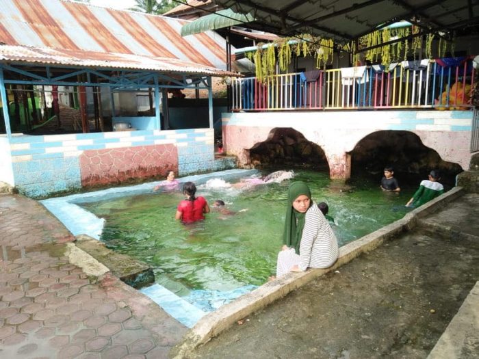 Pesona Di Balik Pemandian Alam Sejuk - Portal Berita Uin Su