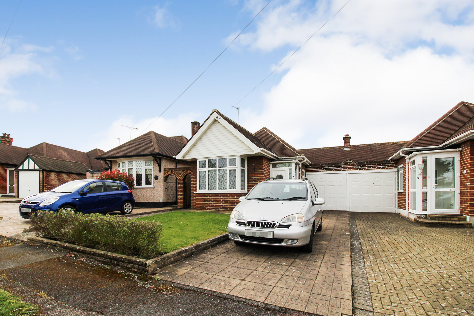 The Drive, Epsom, Surrey, KT19 Low Cost Online Estate