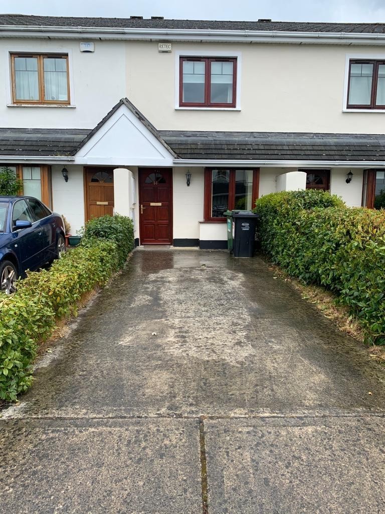 14 Straffan Close, Straffan Wood, Maynooth, Co. Kildare. Liam Reilly