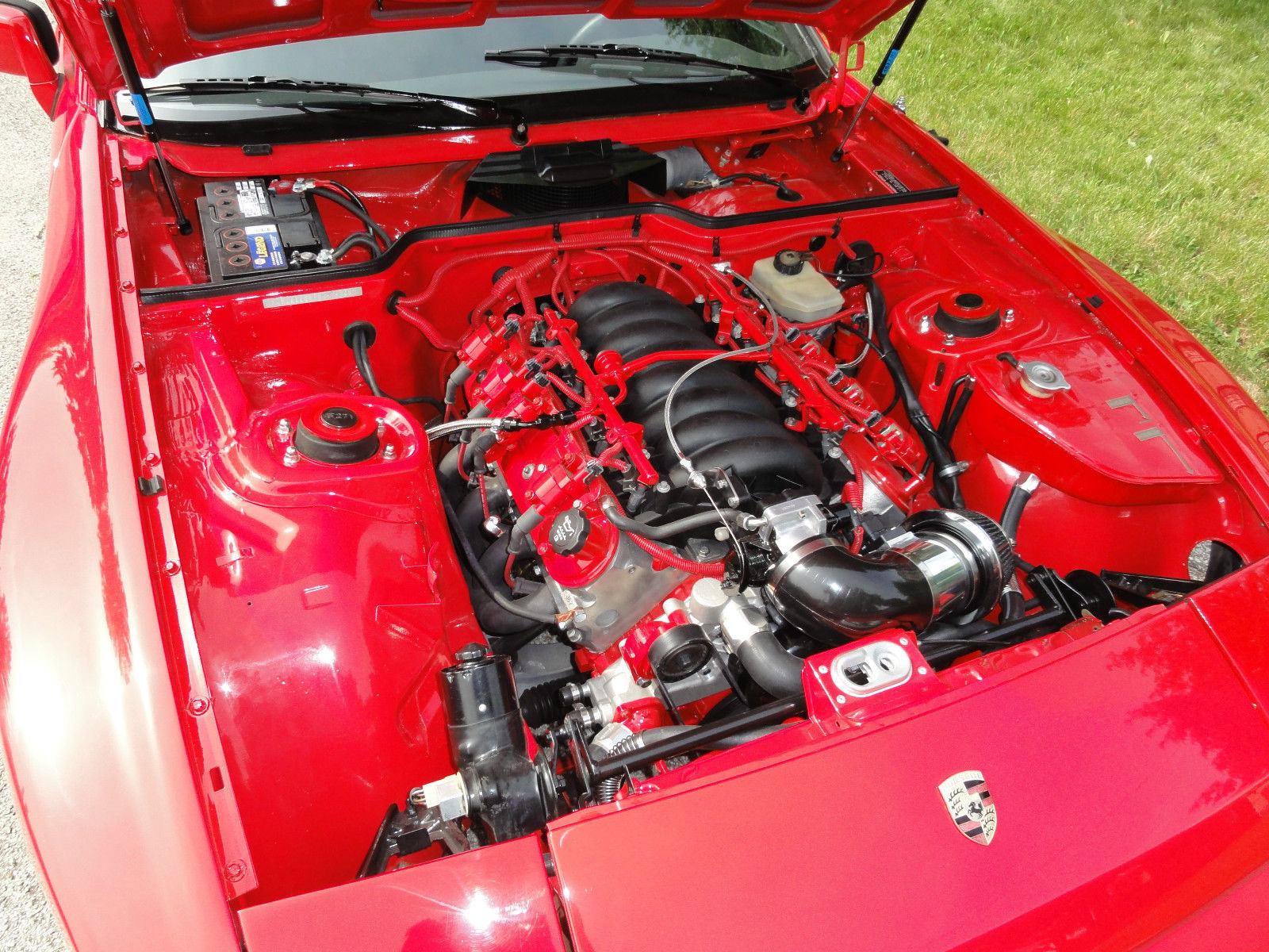 GM + Porsche = A V8 944