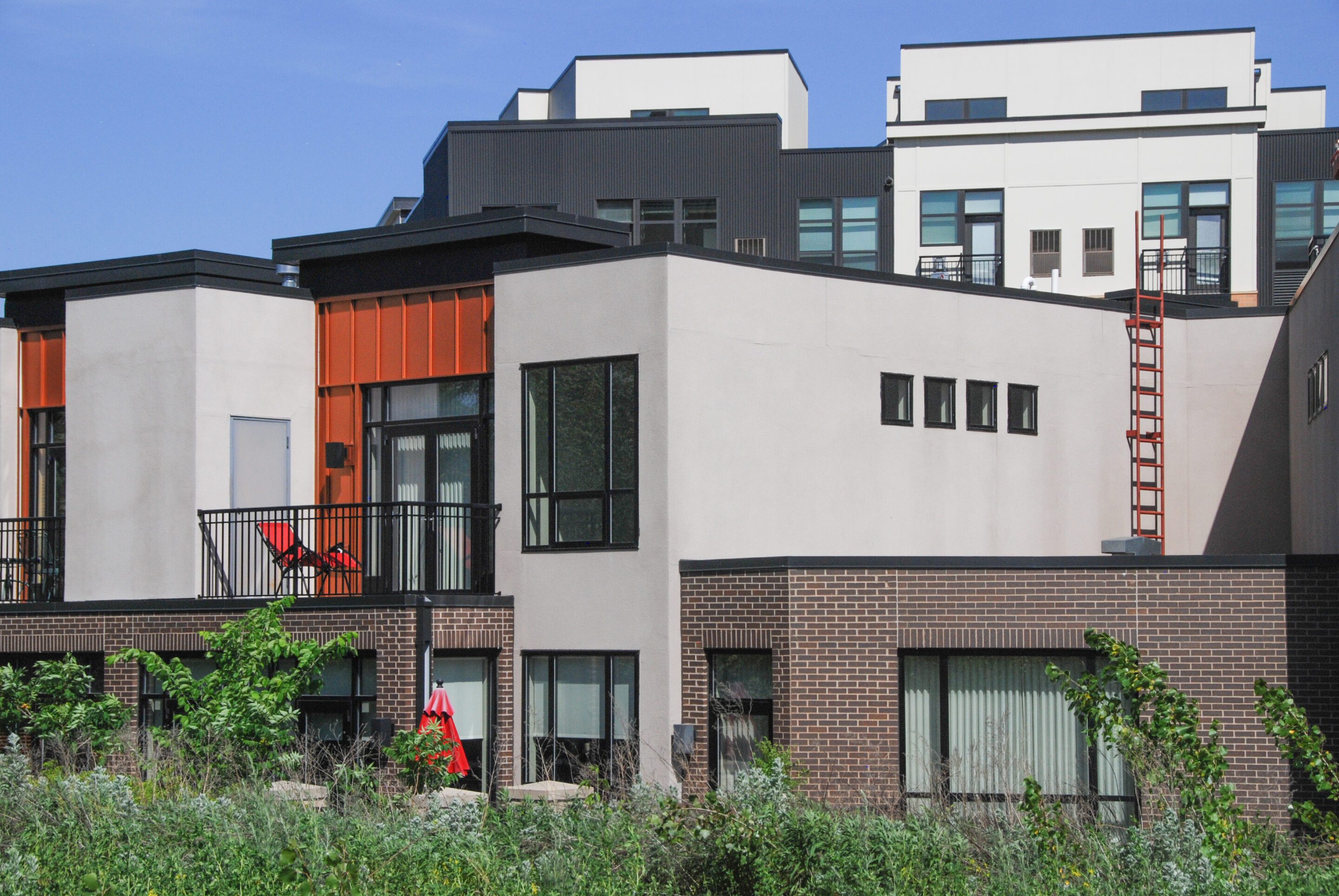 Loop Calhoun LS Black Constructors