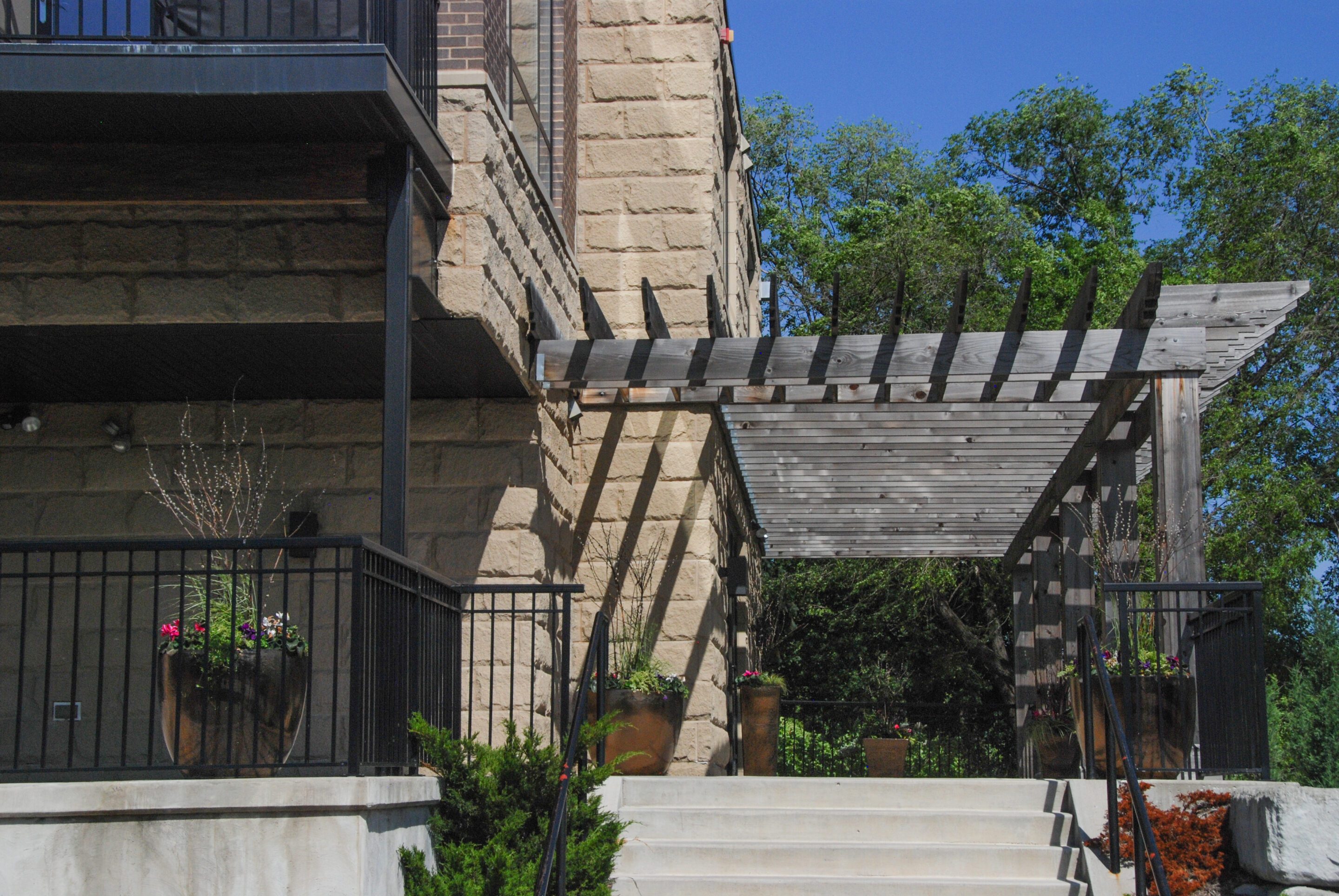 Loop Calhoun LS Black Constructors