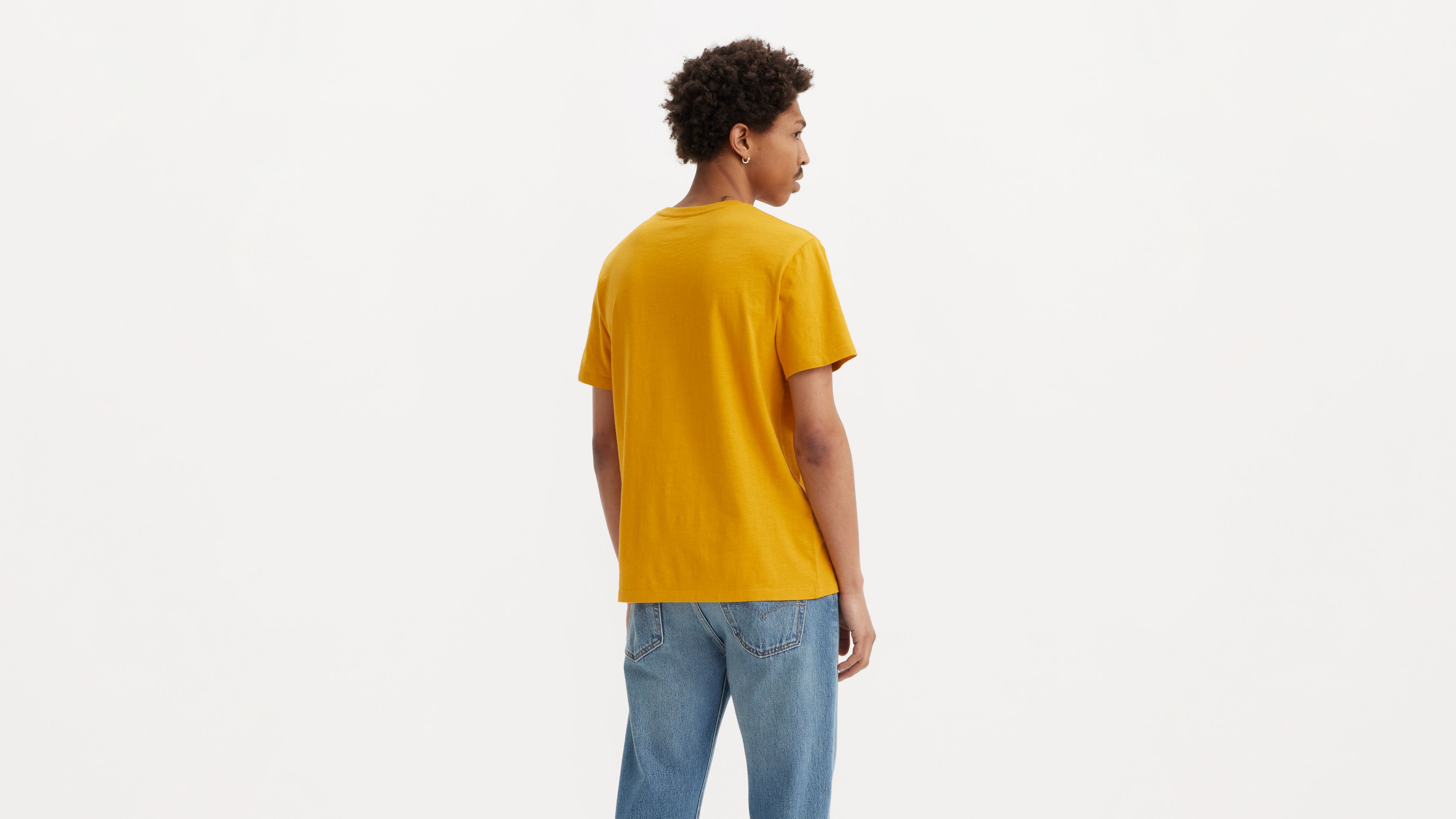 Classic Pocket Tee Yellow Levi's® GB