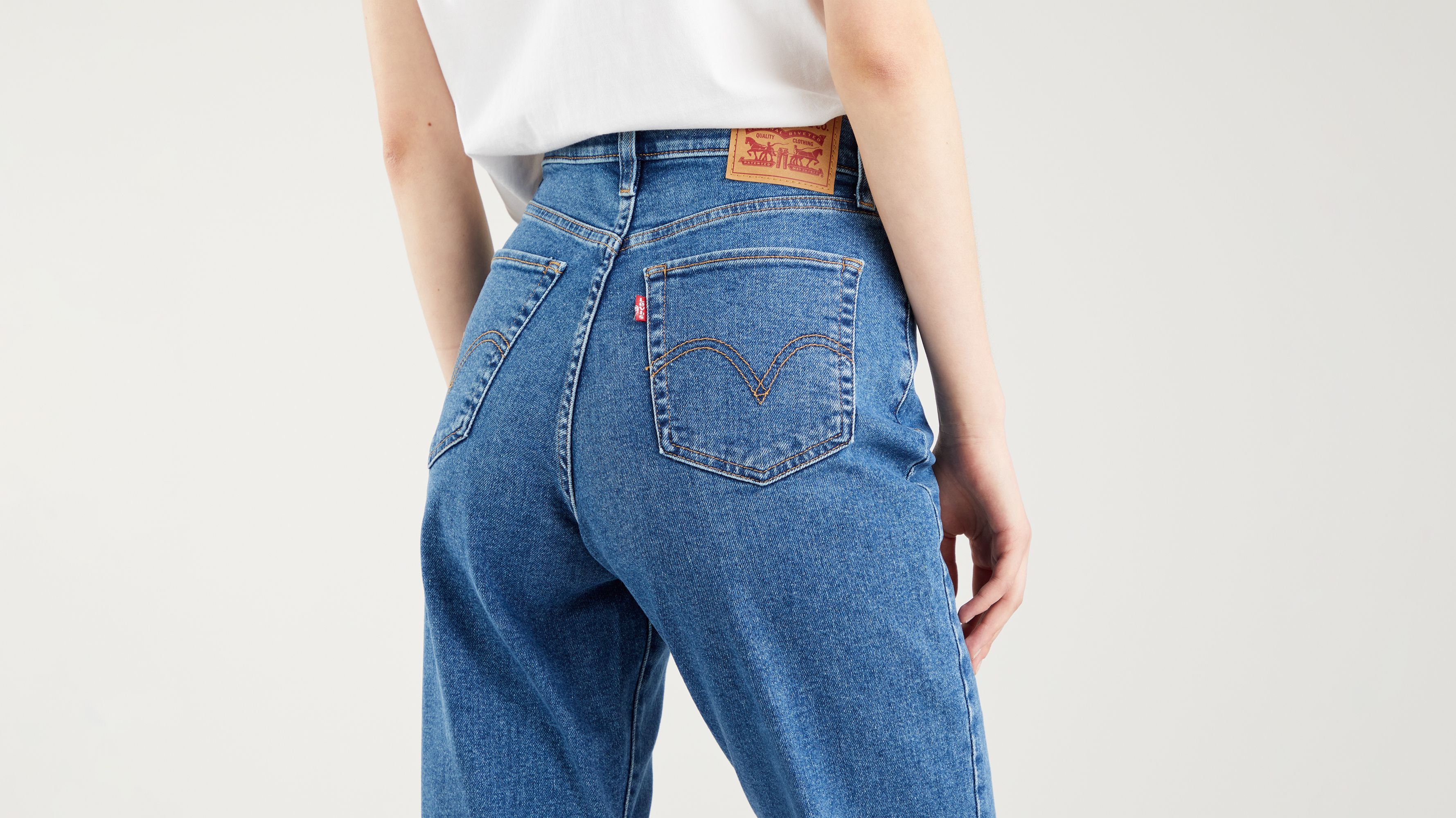 High Waisted Tapered Mom Jeans - Blue | Levi's® Gb
