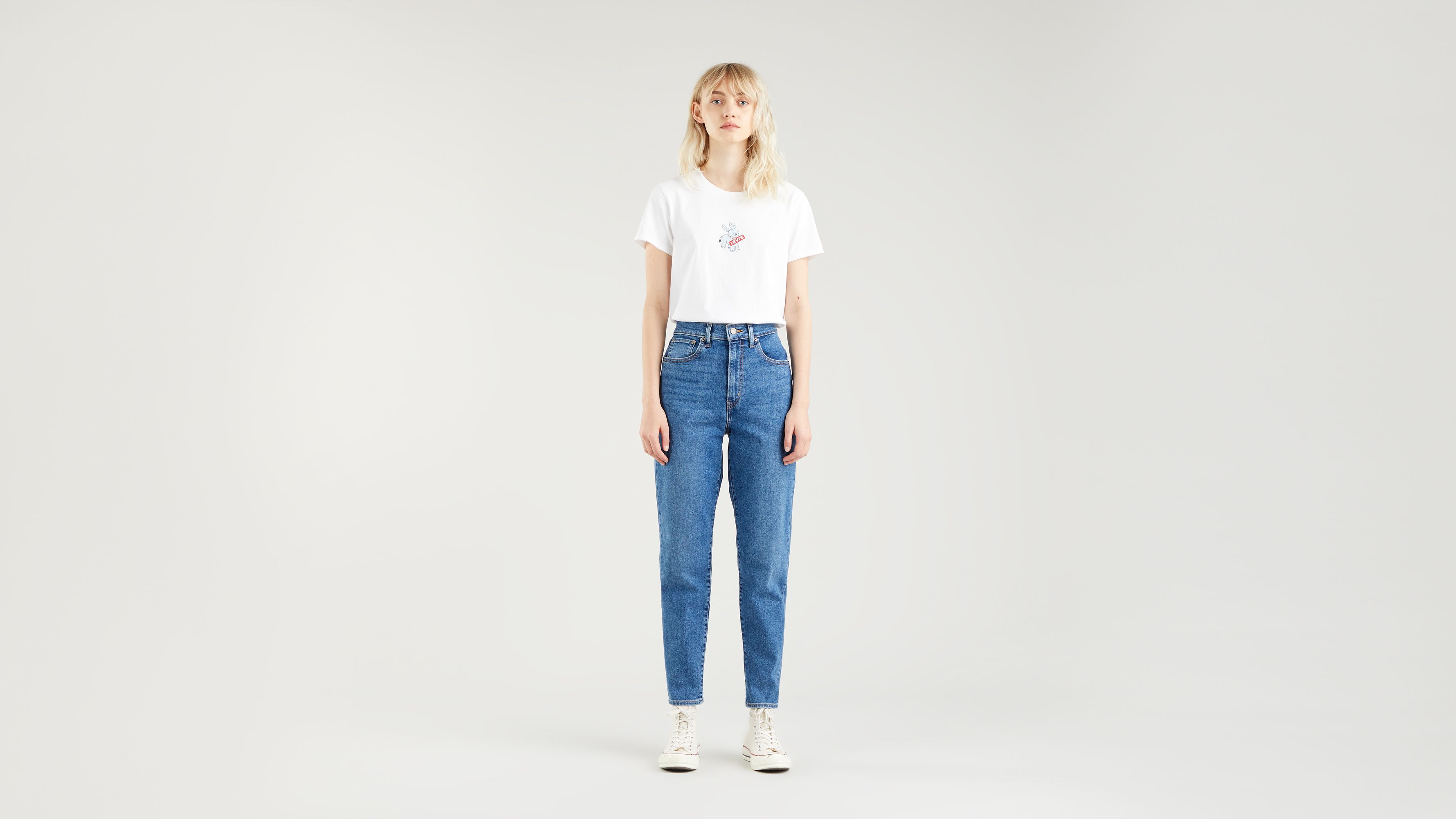 High Waisted Tapered Mom Jeans - Blue | Levi's® Cy