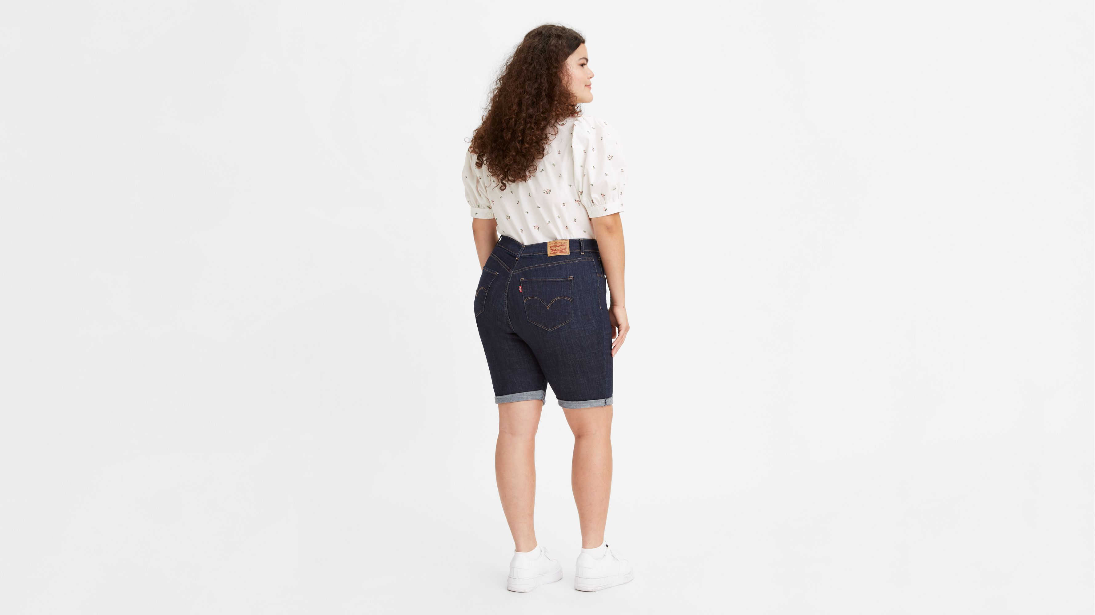 Classic Bermuda Women's Shorts Dark Wash Levi's® CA