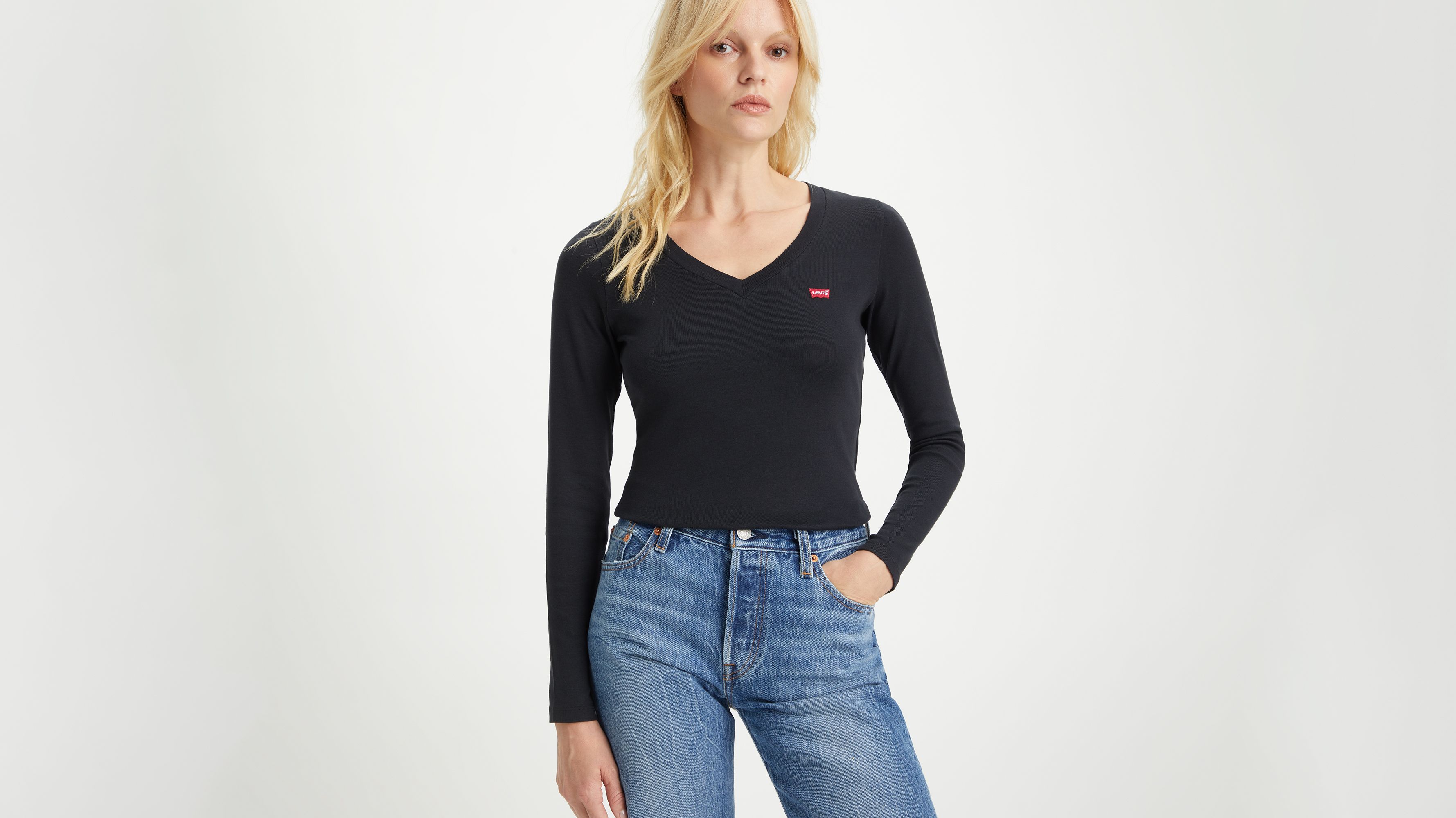 Long Sleeve Vneck Baby Tee Black Levi's® IE