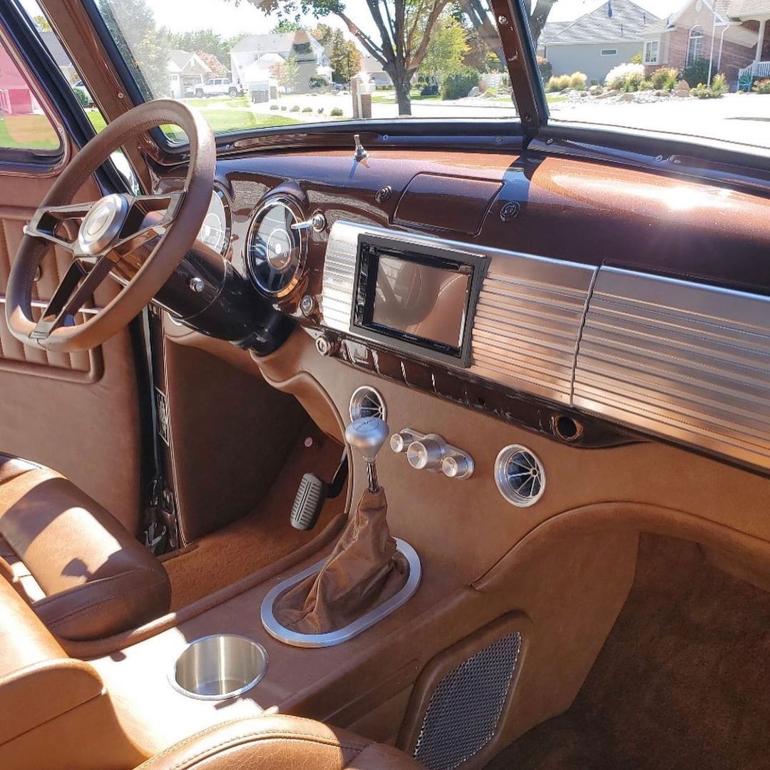 19471953 Custom Chevy Truck Double Din Dash LS Fabrication