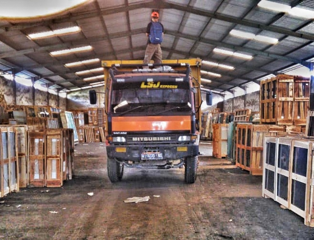 Ekspedisi Pengiriman Barang Kediri Ke Banjarmasin