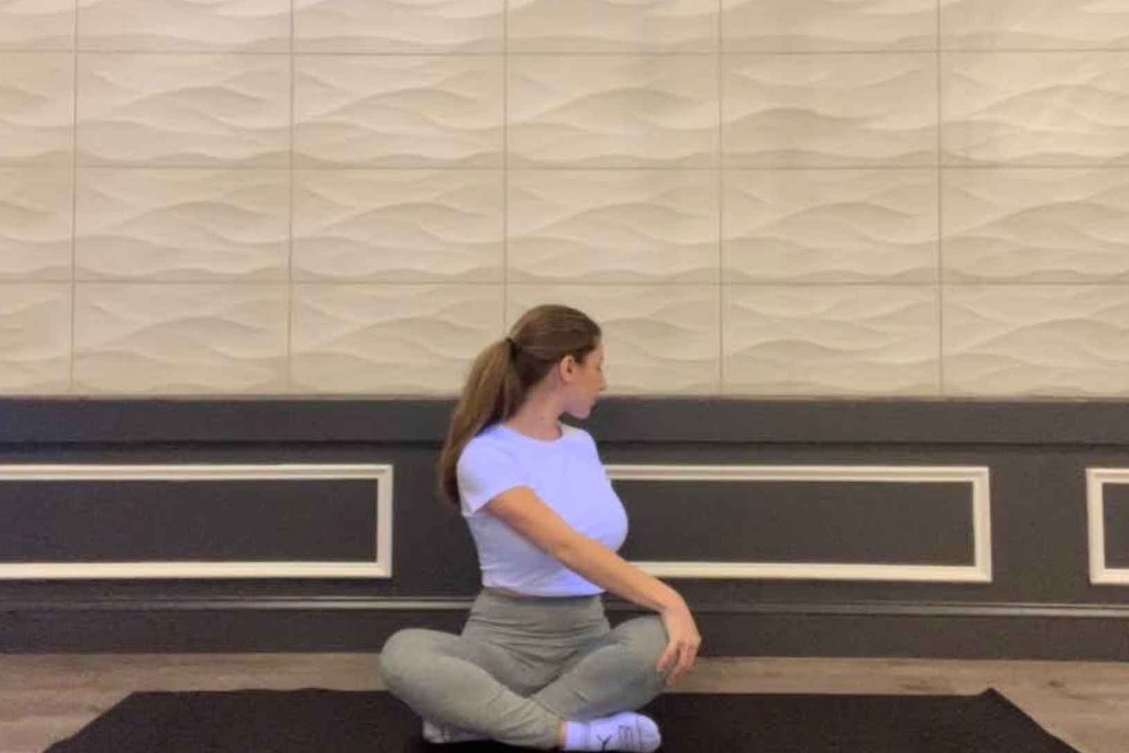 Beginner Yoga Classes What to Expect & How to Prepare Lifestyles By Liz