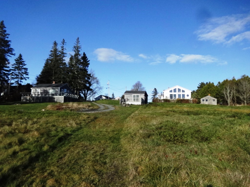 16 Rich Brothers Way, Tremont L.S. Robinson Real Estate & Vacation