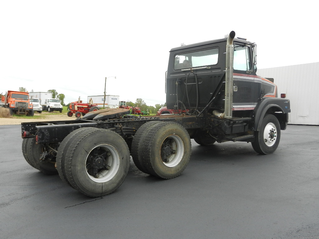 La Farge Truck Center Truck Information